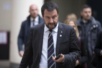 Ferrovie, Salvini: "Servizio superiore al 90%, nonostante 1.400 cantieri aperti"