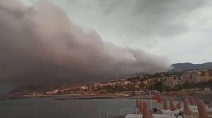 Ferragosto in Liguria, maltempo sul Ponente: tromba marina a Ventimiglia, forti raffiche di vento a Sanremo