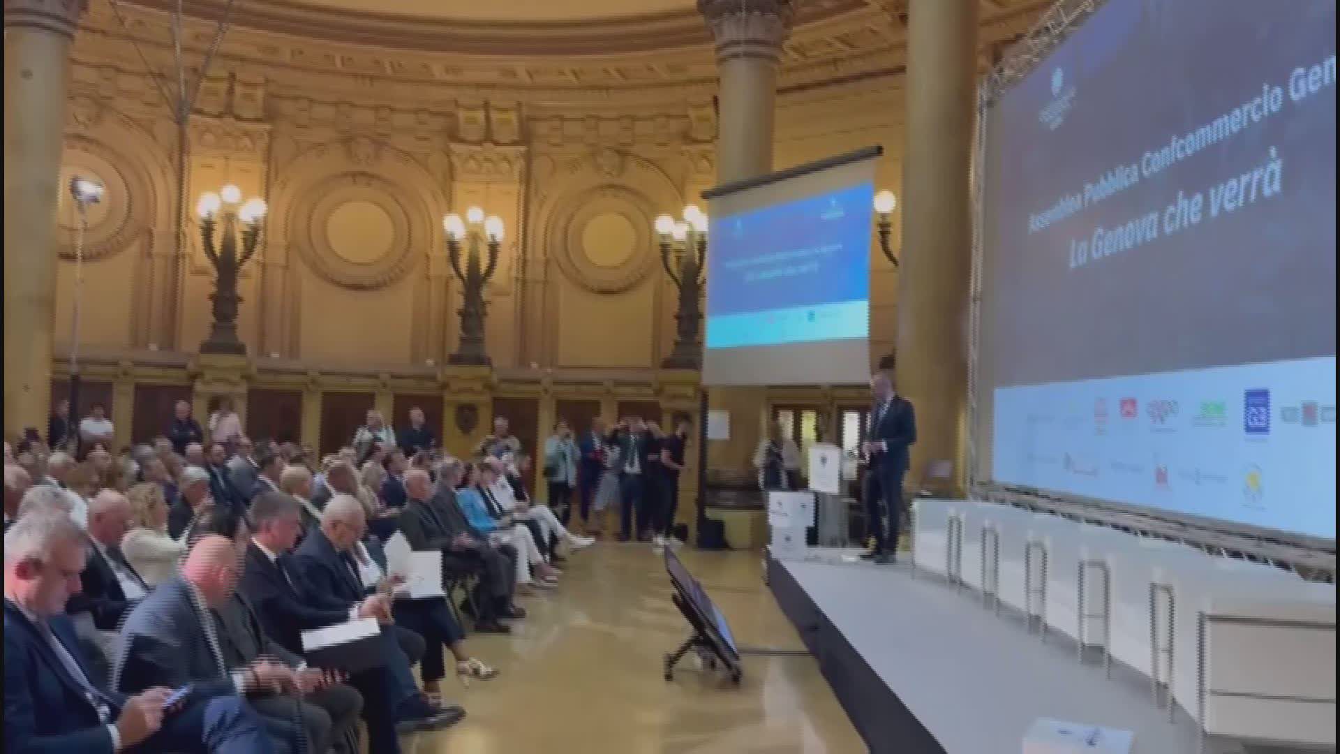 Genova, assemblea pubblica confcommercio: Investimenti, semplificazione e uno sviluppo urbano favorevole