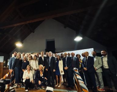 Regionali, Bucci presenta le sue liste: "Senza la Regione Genova si ferma"