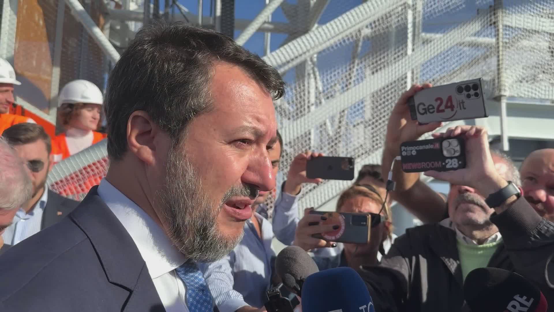 Scontri post derby, Salvini: "Non sono tifosi, sono cretini"