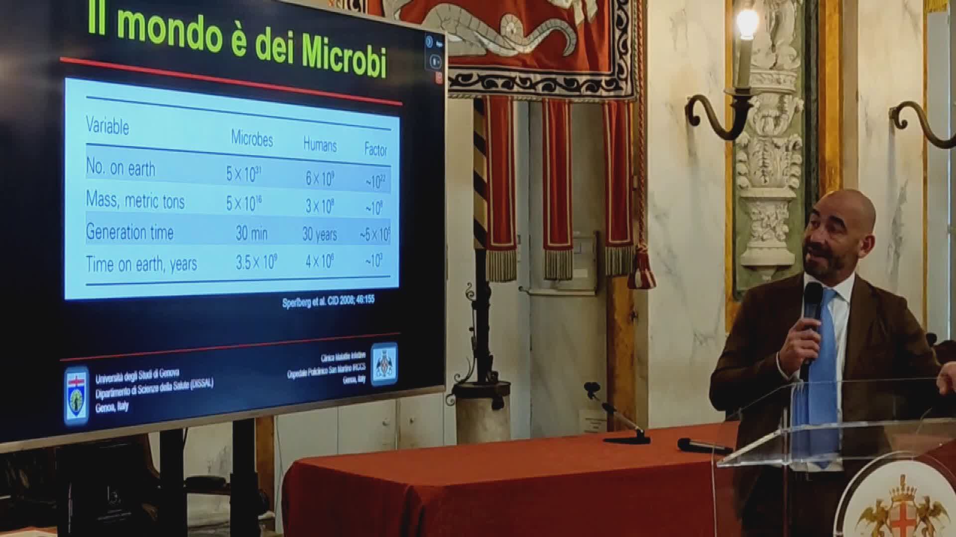 Malattie infettive, Bassetti: "Nel 2023 in Italia 50 casi di morbillo, nel 2024 siamo già a mille"