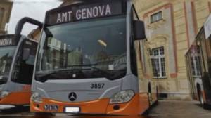 Genova, sciopero nazionale bus: i dipendenti Amt aderiscono per l'intera giornata