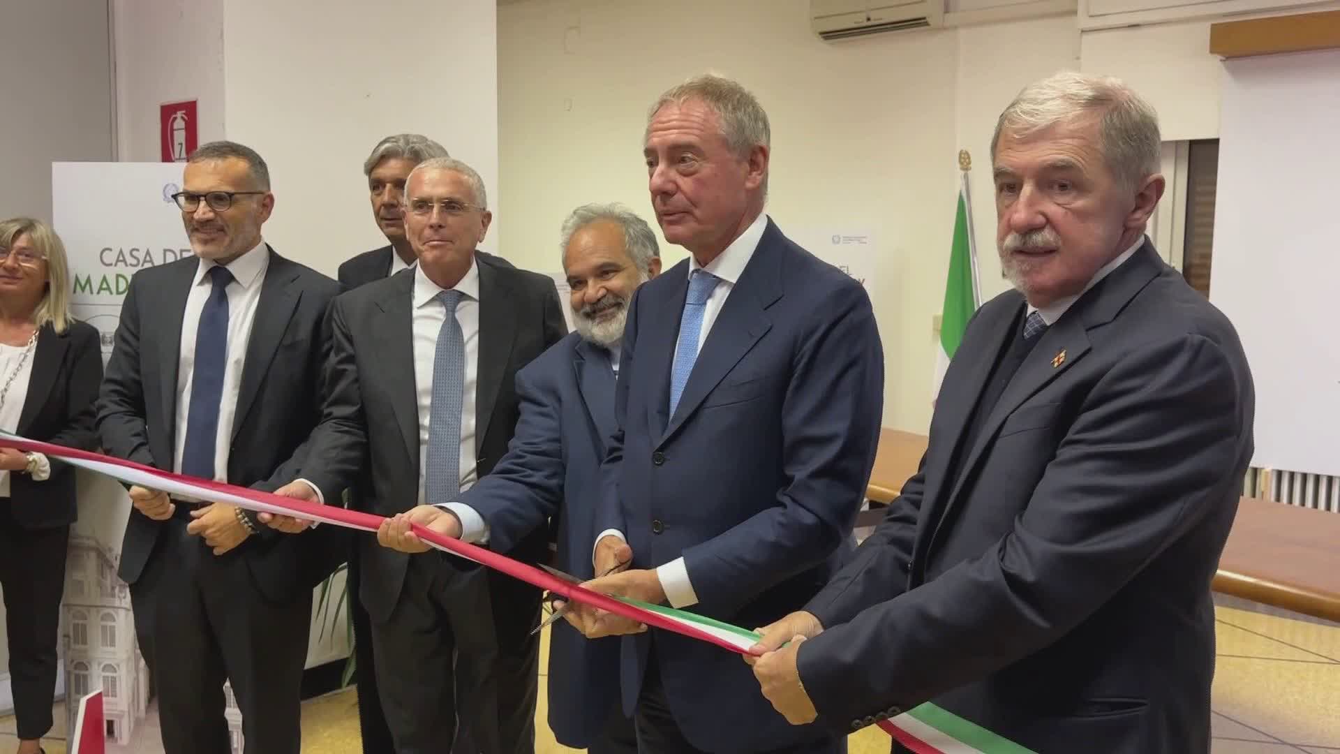 Genova, inaugurata la Casa del Made in Italy. Il ministro Urso: "Si aggiunge alla rete di altre 55 città italiane"