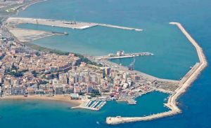 Porto di Crotone: affidata redazione del progetto di fattibilità del centro polifuzionale