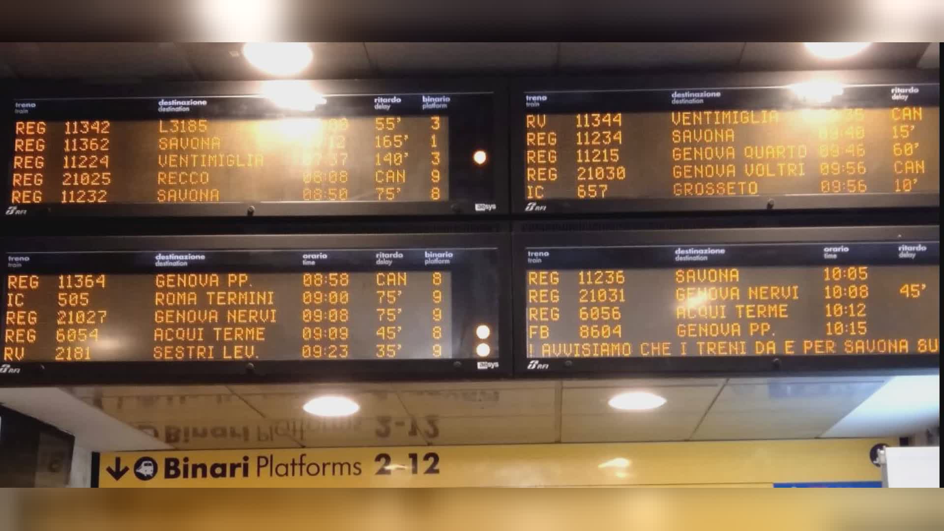 Maltempo e guasti tecnici, mattinata di treni cancellati e in ritardo in Liguria