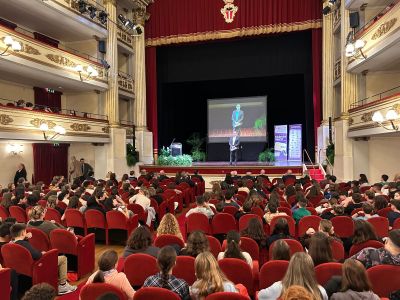 Savona, 'Fabbriche aperte', Sambin (Uisv): “Un percorso scientifico fornisce più possibilità lavorative”