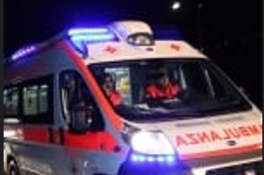 Alassio, scontro auto-moto nella notte, muore 22enne