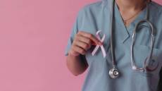 Tumore al seno: riciclo di farmaci e digiuno prolungato gli strumenti del Galliera per combatterlo