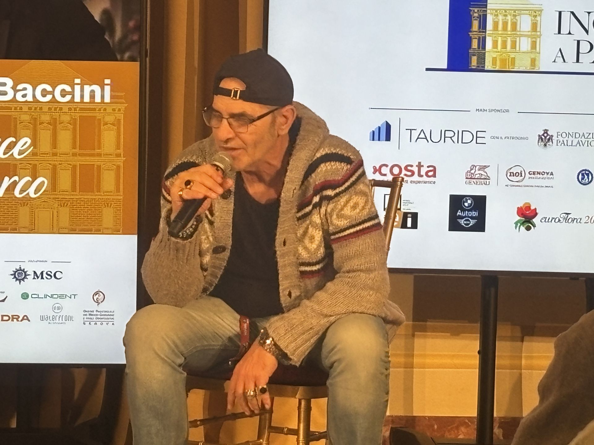 Genova, Francesco Baccini: “Le canzoni sono come la vita di tutti i giorni”