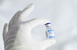 Vaccini antinfluenzali in Liguria, oltre 235mila dosi somministrate in un mese e mezzo