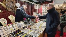 Genova, Bucci inaugura il mercatino di San Nicola: "Tradizione simbolo della città"