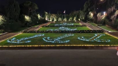 A Genova si accende il Natale, 40 installazioni luminose per tutta la città