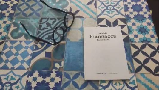 Genova, "Paccocarne": primo libro di poesie per Gabriele Fiannacca