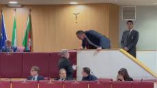 Rigassificatore: tensioni in consiglio regionale, odg maggioranza presentato e poi ritirato