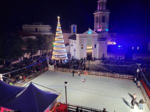 Loano accoglie il 2025 tra spettacoli, fuochi d’artificio e magia con il calendario di “Christmas Moments”