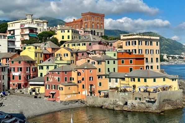 Boccadasse, “Cimento invernale” a favore della Croce Bianca Genovese: domattina alle 12 