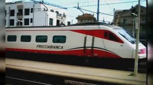 Caos ferrovie, ritardi e cancellazioni, gruppo FS presenta denuncia: sospetti di sabotaggio organizzato