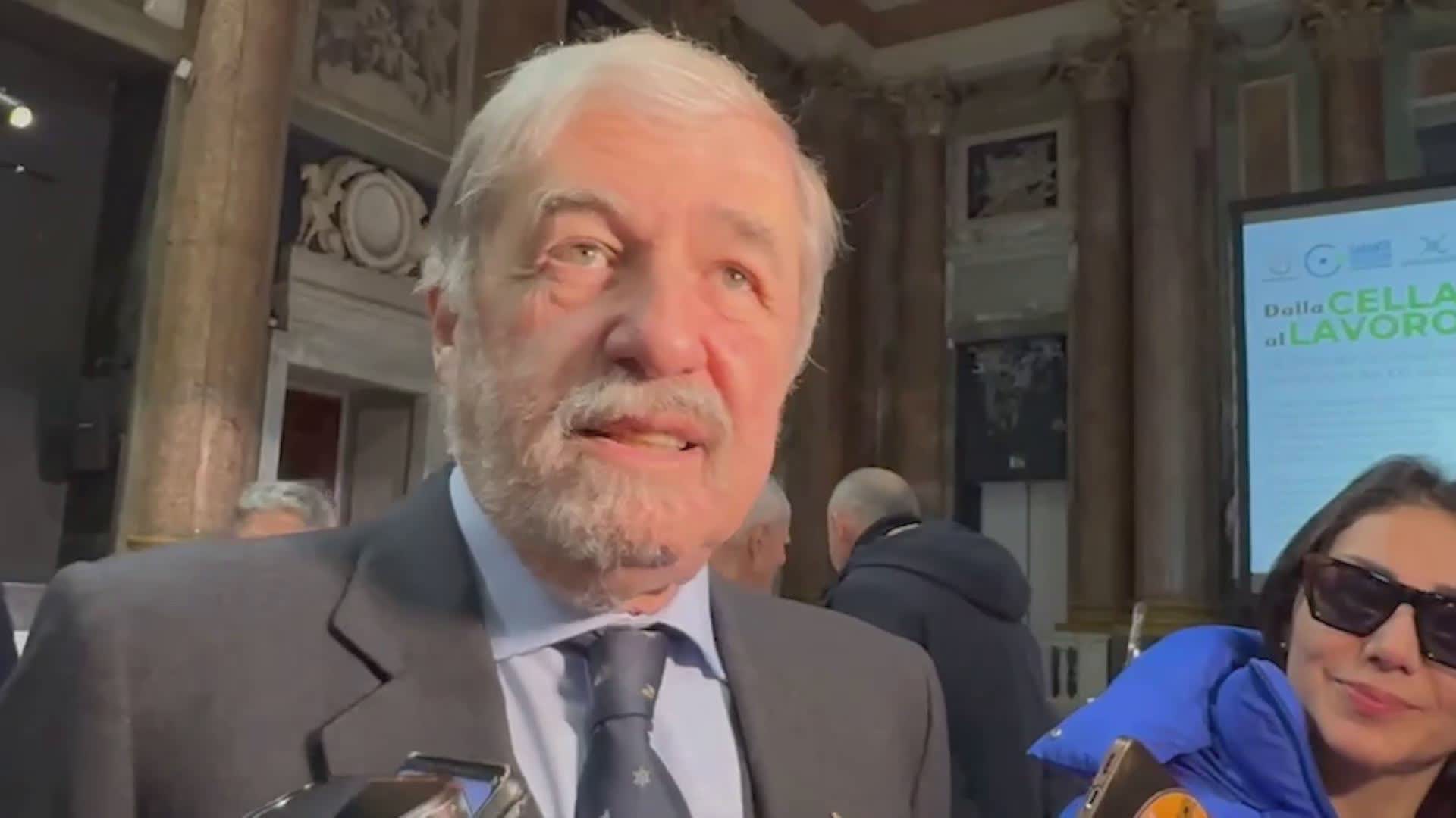 Caso Almasri, Bucci: "Non commento su Meloni, ma non rallenterà ok Piciocchi"
