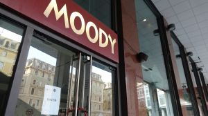 Crisi Moody, Pinna pronto a subentrare ma servono certezze sui locali: lavoratori in bilico