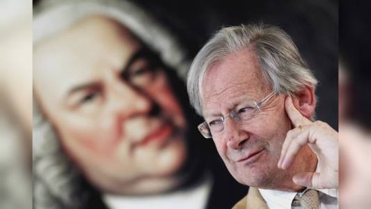 Genova, Carlo Felice: Bernacer dirigerà il Falstaff, a sir John Eliot Gardiner il concerto del 12 marzo con Schumann e Beethoven