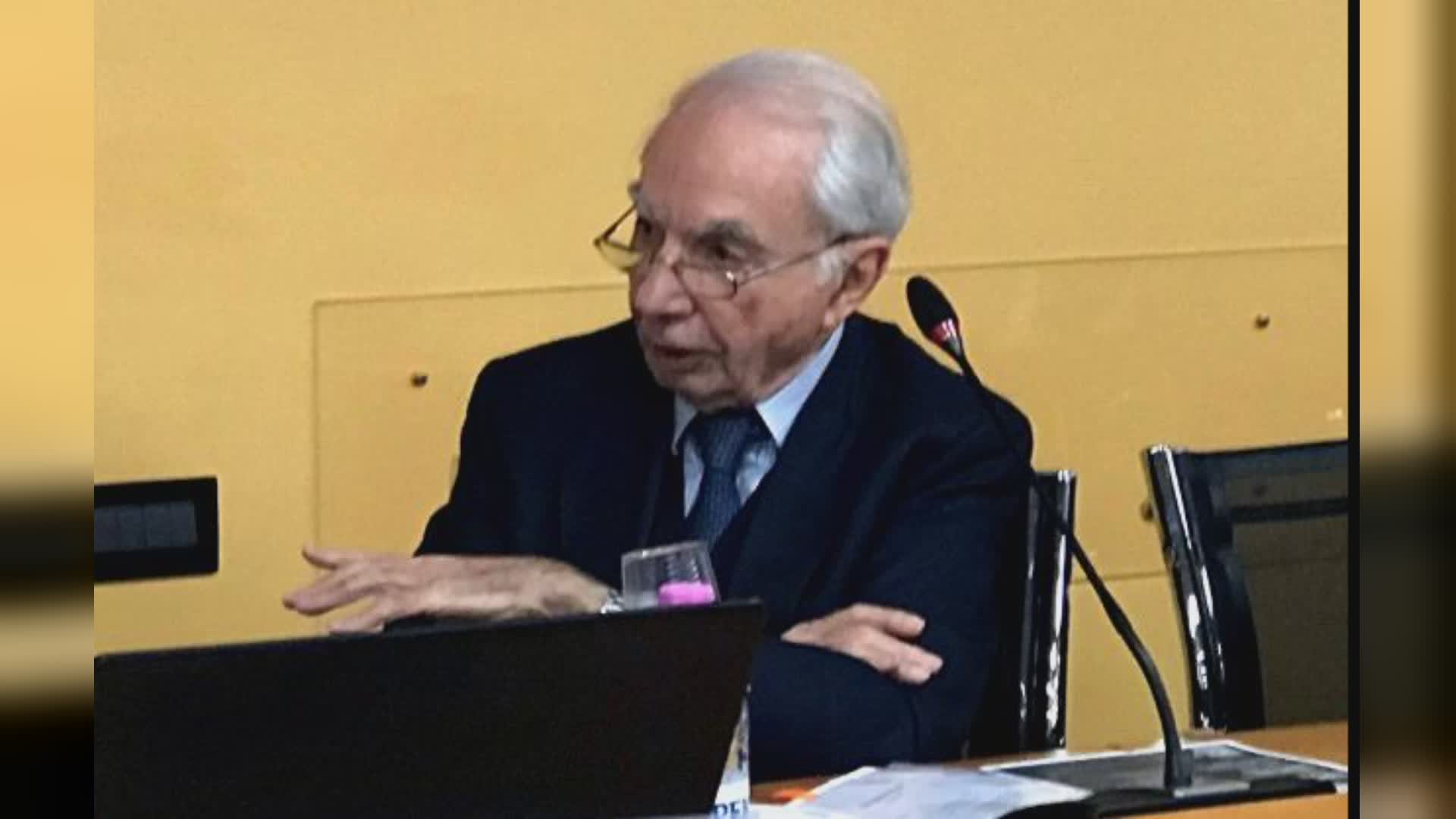 Genova, Giuliano Amato: "Democrazie in pericolo, le può salvare una politica partecipativa che cerchi un terreno comune"