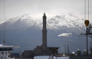 Maltempo in Liguria: allerta arancione prolungata fino alle 20. Nevicate, piogge e temporali nell'entroterra
