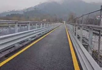 Beverino, aperta la corsia a monte del ponte di Cavanella Vara