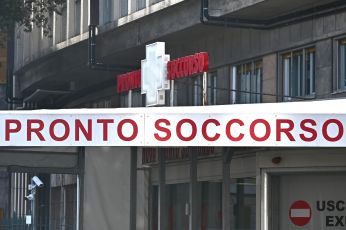 Protesta del personale dei pronto soccorso genovesi, presidio oggi davanti alla Prefettura