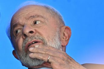 Brasile, Lula polemizza con l'agenzia per l'ambiente: "Lavora contro il governo"