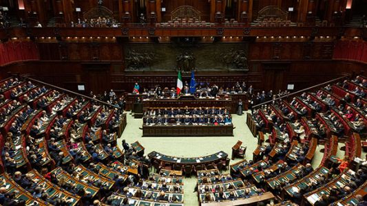 Tagli agli enti locali, polemica del Pd: "Quasi 50 milioni in meno per la Regione e 20 per Genova"