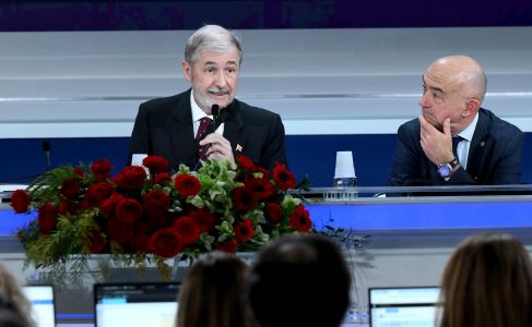 Festival Sanremo, Bucci presenta il premio per la serata delle cover: un vetro artistico omaggio alla musica italiana e alla tradizione ligure