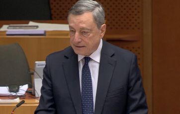 Unione Europea, Draghi: "Ridurre i prezzi dell'energia e anticipare i benefici della transizione"