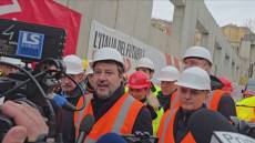 Terzo Valico, Salvini: "Ad aprile ripartono i lavori. Scadenza del Pnrr a giugno 2026 verrà rivista per il caro materiali"