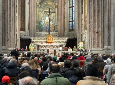 Genova, messa per i senzatetto deceduti. Don Scala: “La strada ultima frontiera della disperazione”