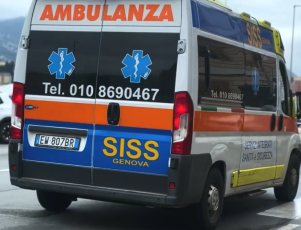 Rapallo, palo della luce si spezza durante la manutenzione: tecnico precipita e finisce in ospedale