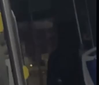 Aggressione con pistola su un bus in Valbisagno, la reazione della politica