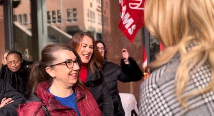 Genova, il futuro incerto del Moody: lavoratori in presidio, timori per i licenziamenti