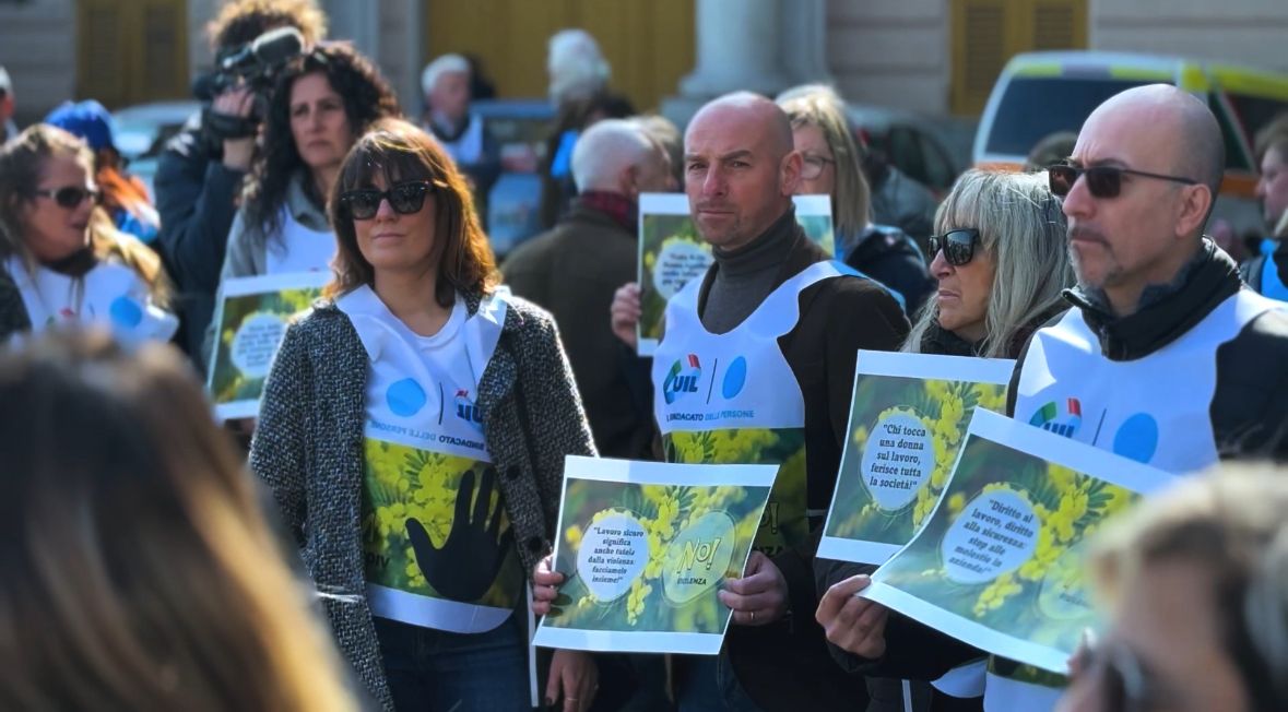 Violenza nei luoghi di lavoro, presidi in Liguria: sanità e parità di genere al centro della protesta