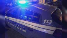 Genova: minacciata con un coltello dal compagno, si salva scappando da casa