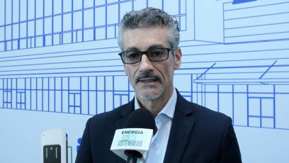 Da consumatori a produttori di elettricità, la rivoluzione in "rete"