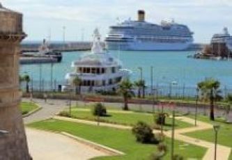 Porti di Roma e Lazio: crescono crociere e traffico passeggeri, calo delle merci a Civitavecchia