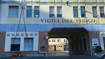 Imperia, fumo da un furgone parcheggiato: Vigili del Fuoco spengono un principio di incendio