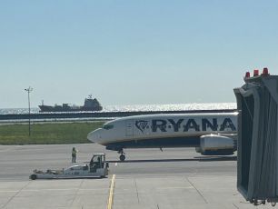 Aeroporto di Genova, il PD chiede più sicurezza e voli per il rilancio