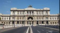 Genova: uccisero padre violento, ridotta pena a fratelli Scalamandré