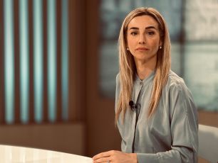 Il comitato Salis respinge le accuse e annuncia querele: “Nessun legame con la lobby del gioco”