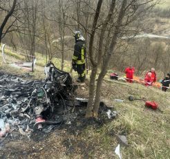 Aereo ultraleggero precipita a Isola del Cantone, vittime due uomini di Roma