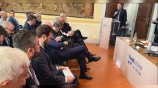 Bucci: "Genova cresce, aprendosi al mondo, e l'economia del mare traina lo sviluppo"