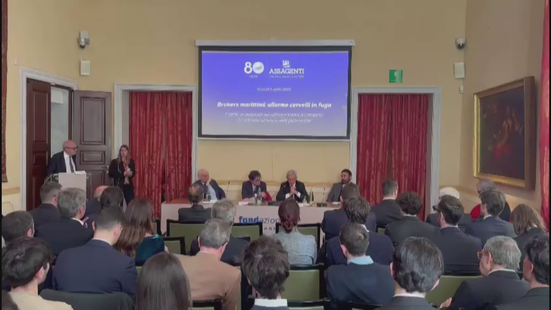 Genova, convegno Assagenti, per combattere la fuga di cervelli:"Serve modello di aggregazione che rinasca dalle radici storiche"