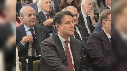 Comunali, Giuseppe Conte a Genova: "Appoggiamo convintamente Silvia Salis"